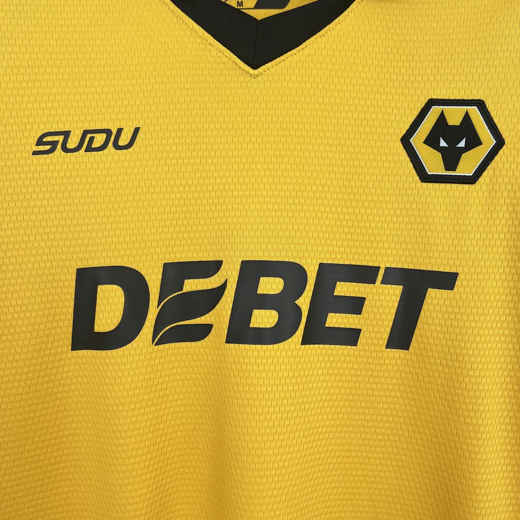 Men's Wolverhampton 2025/26 Home Jersey