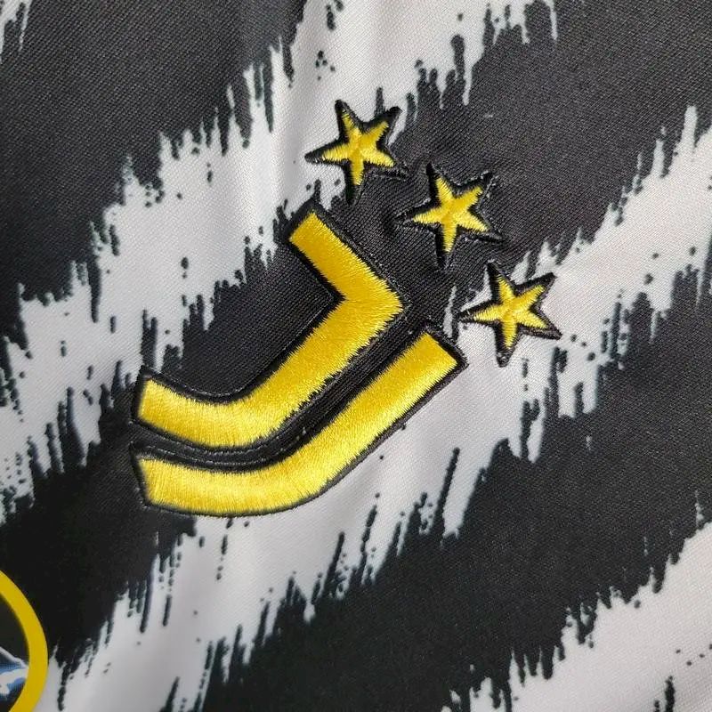 Juventus 2023/24 Home Kids Kit