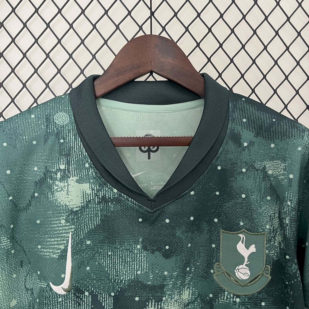 Camisa Terceira do Tottenham Hotspur 2024/25