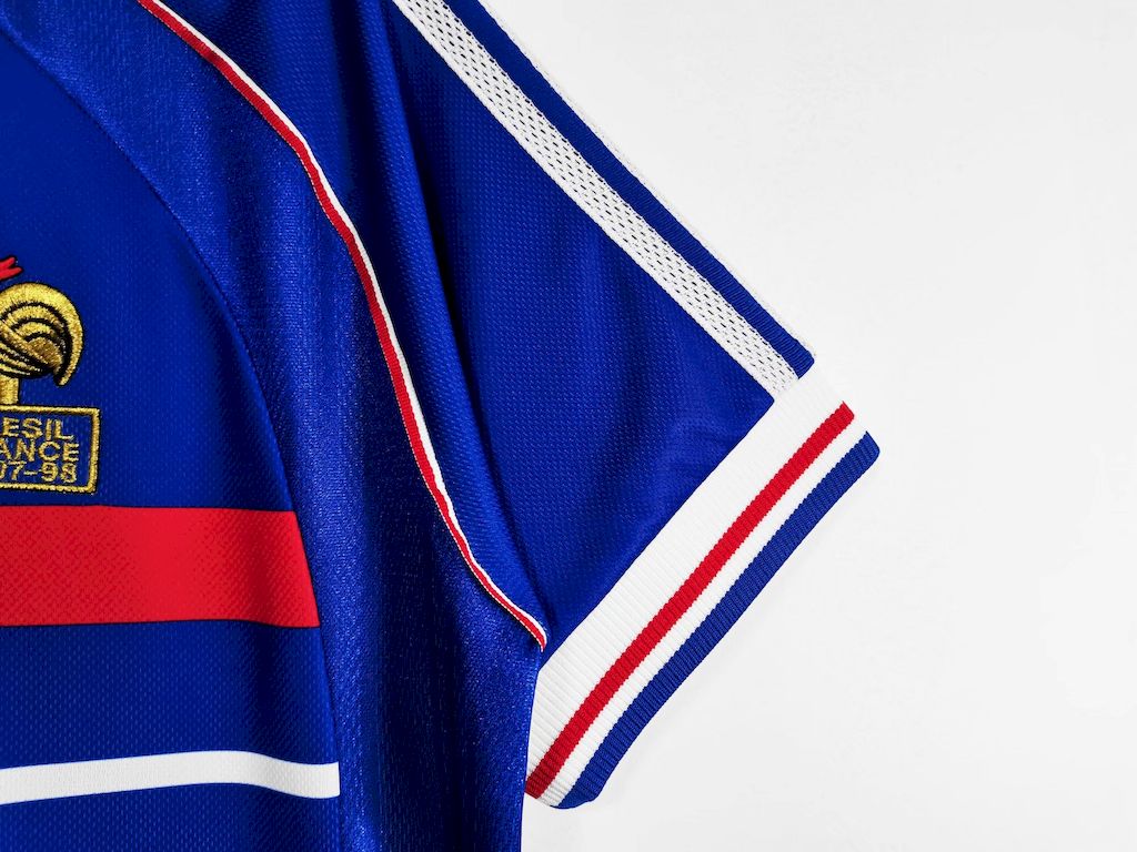 Camisa retrô da França para a Copa do Mundo de 1998