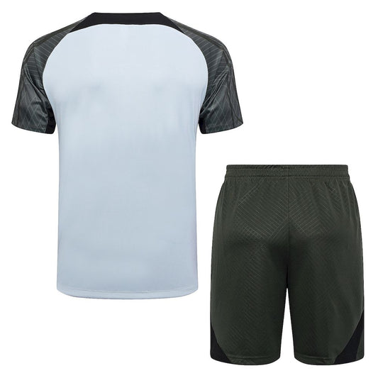 Camisa de treino adulto Barcelona 2023/24 + short 815