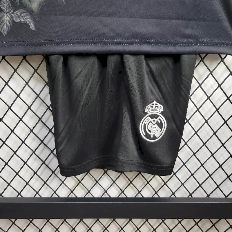 Maillot Real Madrid 2024/25 Y 3 Rose Édition Spéciale Enfant 2