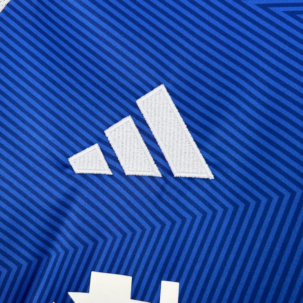 Camisa titular do Cruzeiro 2025/26