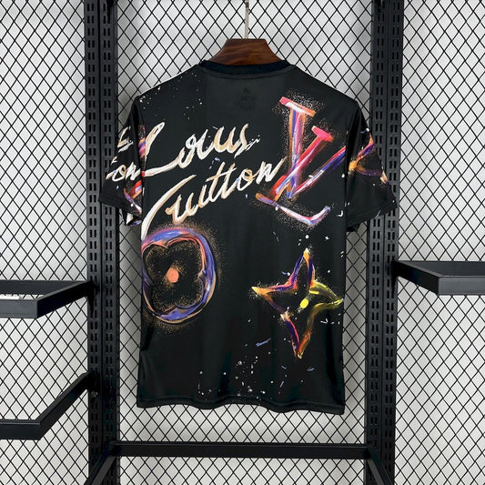 Camisa Louis Vuitton Joint Edition Preta Colorida do Real Madrid 2025/26
