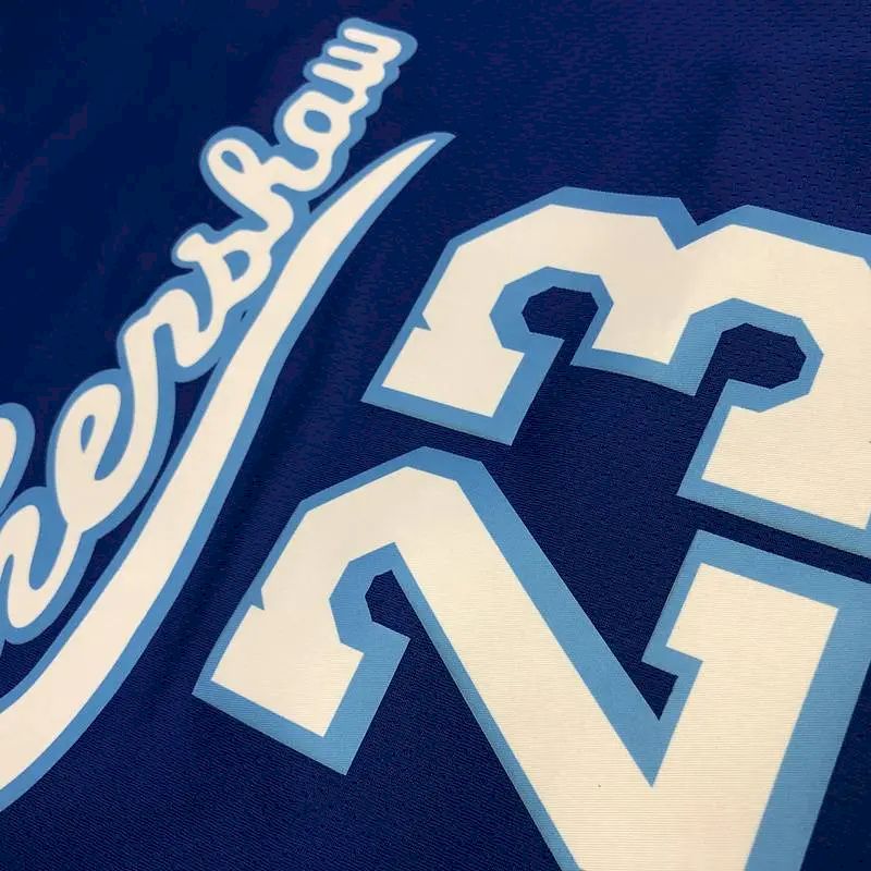 Camisa LeBron James Masculina Azul Versão Jogador – Edição Clássica Retro Conjunta
