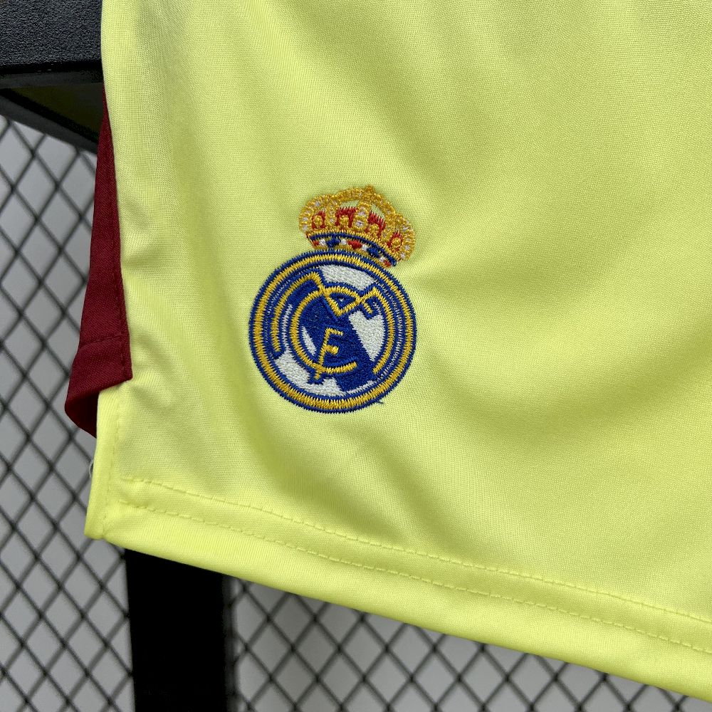 Real Madrid 2025/26 Yellow Goalkeeper Kids Kit
