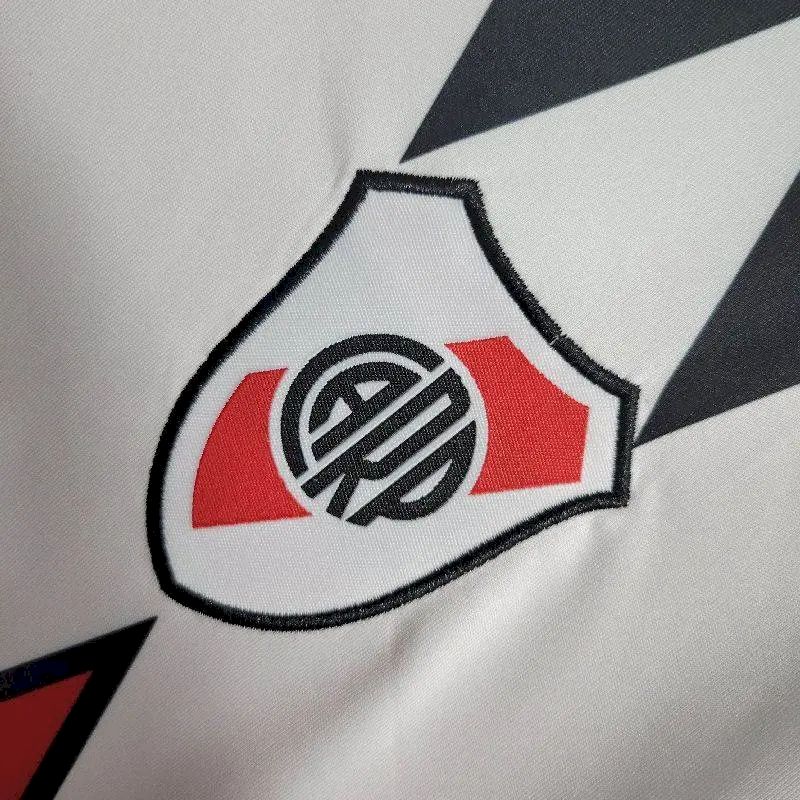Camisa reserva do River Plate 2023/24
