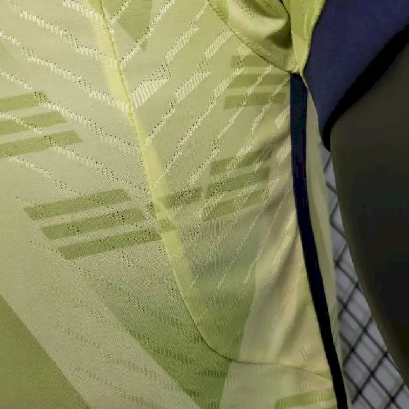Arsenal 2023/24 Away Jersey