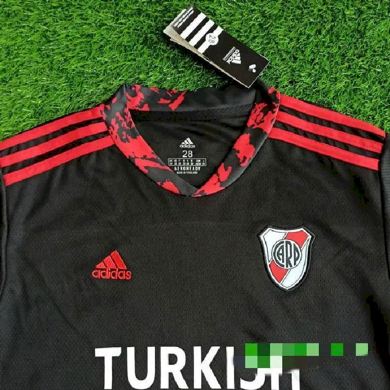 Kit de goleiro infantil do River Plate 2021/22