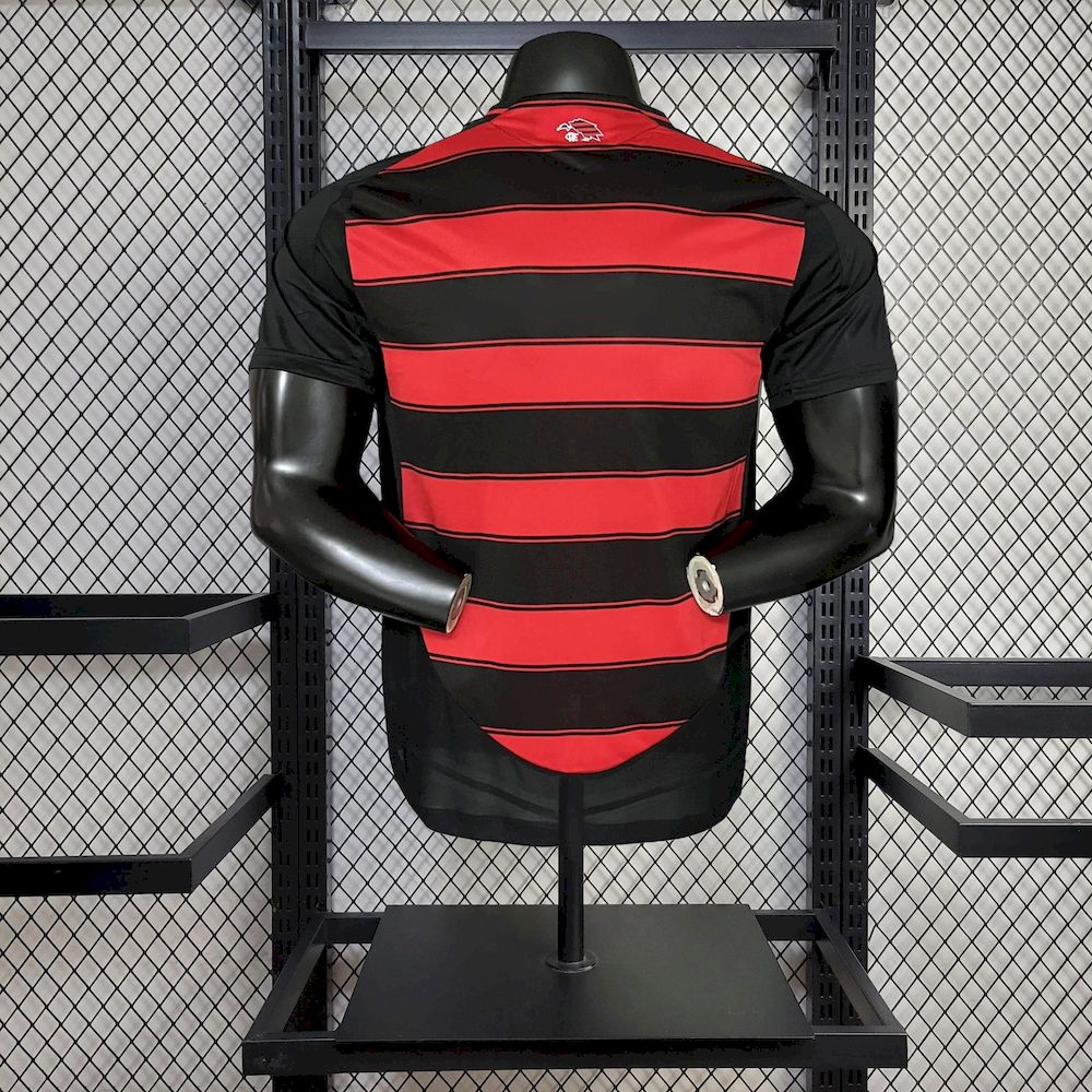 Camisa titular do Flamengo 2025/26 versão jogador