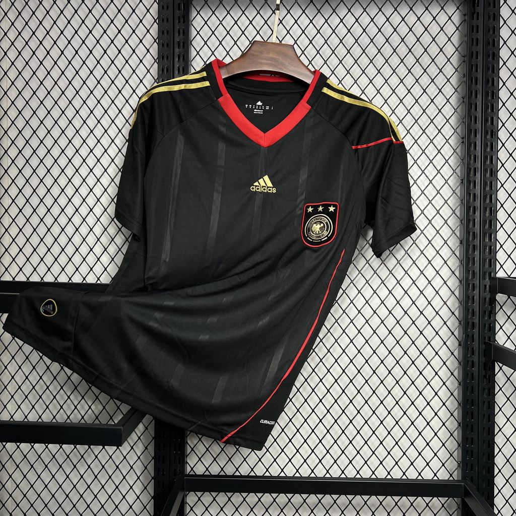 Camisa reserva retrô da Alemanha 2010