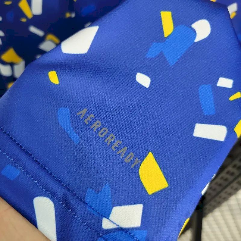Camisa de treino pré-jogo do Boca Juniors 2023/24