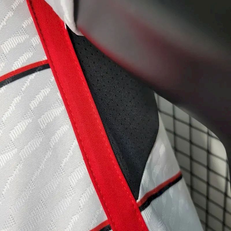 Camisa reserva do Flamengo 2023/24 versão jogador