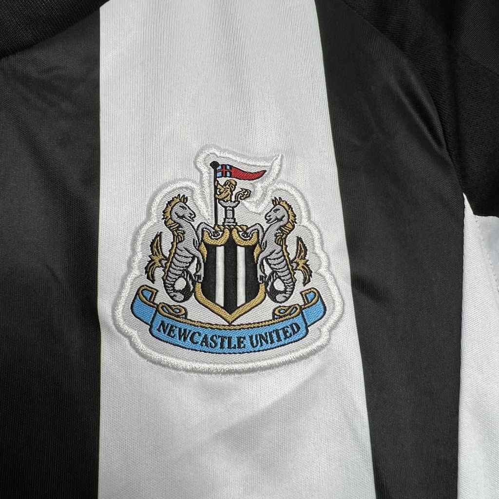 Newcastle United 2024/25 Home Kids Kit