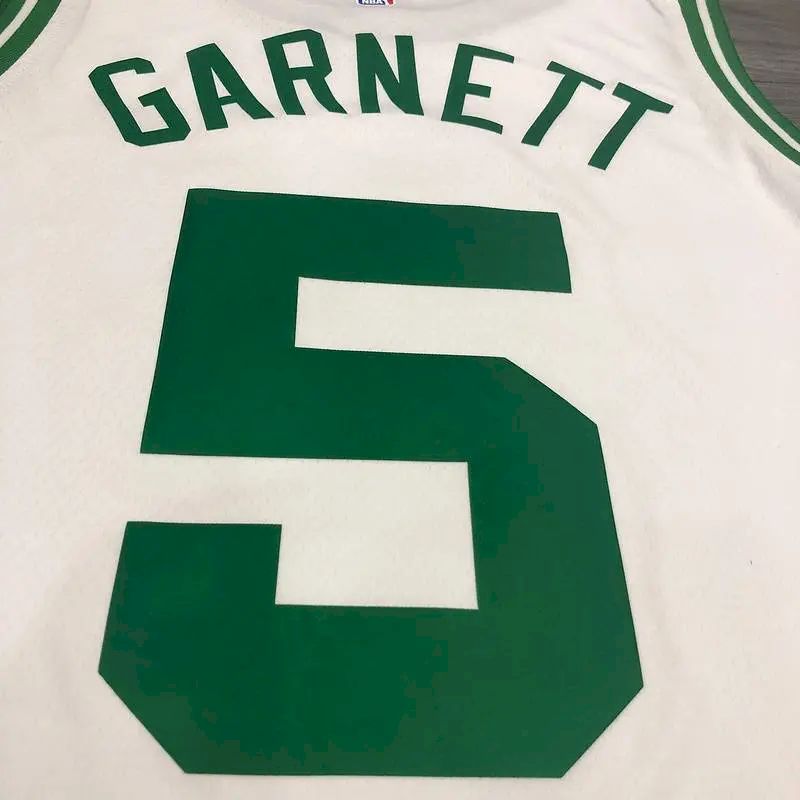 Camisa Kevin Garnett Branca Masculina Versão Jogador - Edição Associação