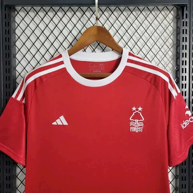 Camisa titular do Nottingham Forest 2023/24