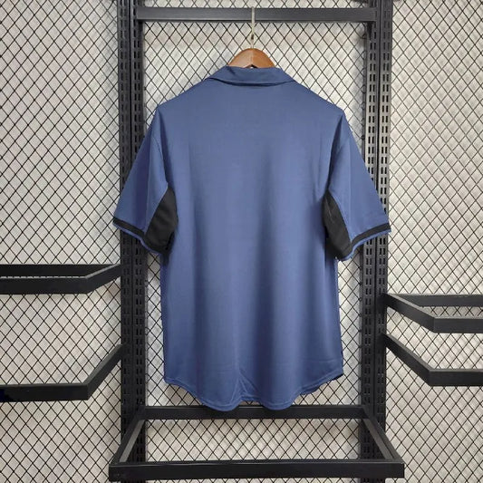 Camisa retrô reserva do Inter de Milão 1998/99