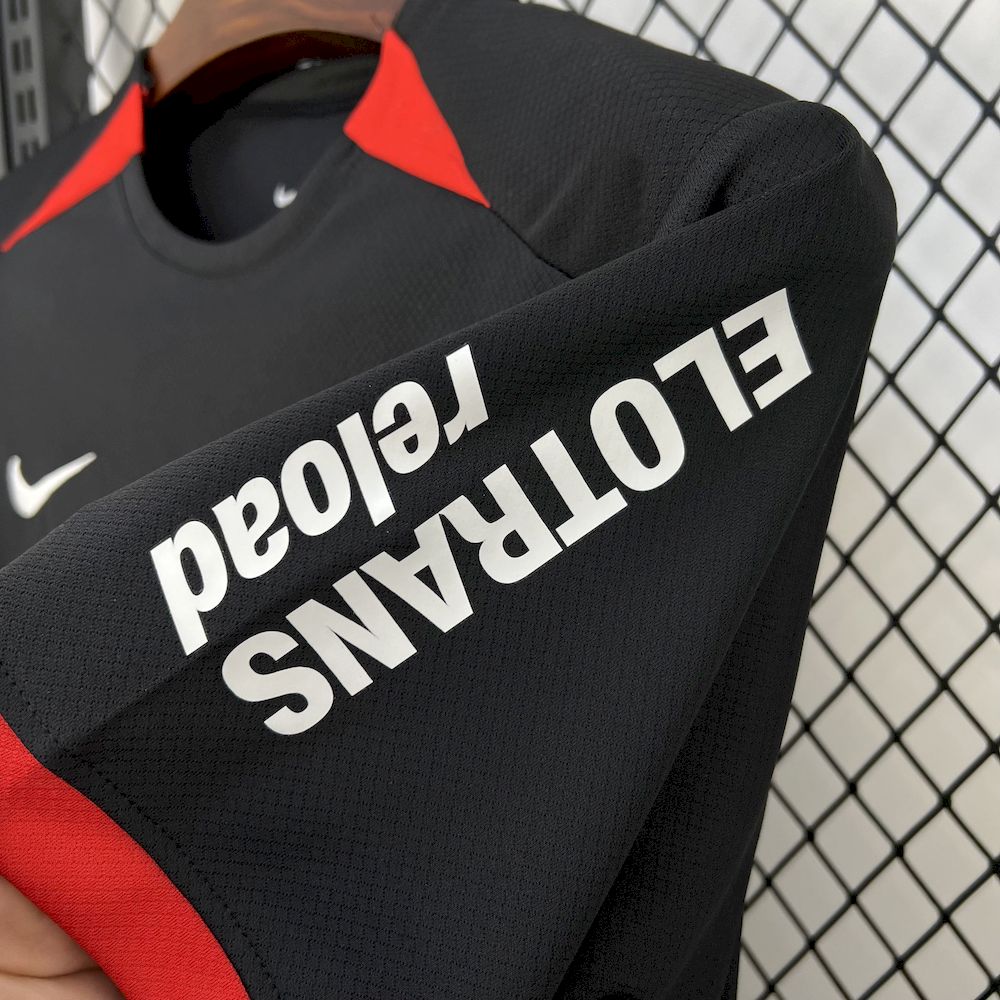 Eintracht Frankfurt 2024/25 Away Jersey