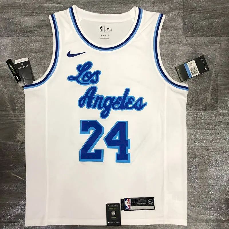 Camisa Kobe Bryant Masculina Branca Versão Jogador – Edição Clássica Retro