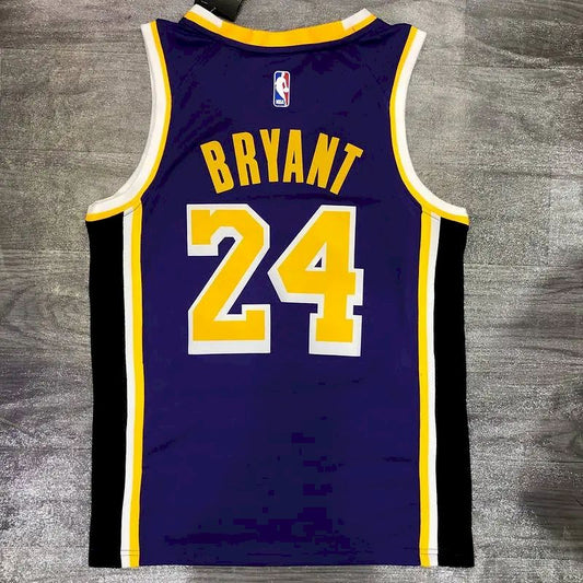 Camisa masculina Kobe Bryant 2020-21 roxa Swingman versão jogador – Edição Statement