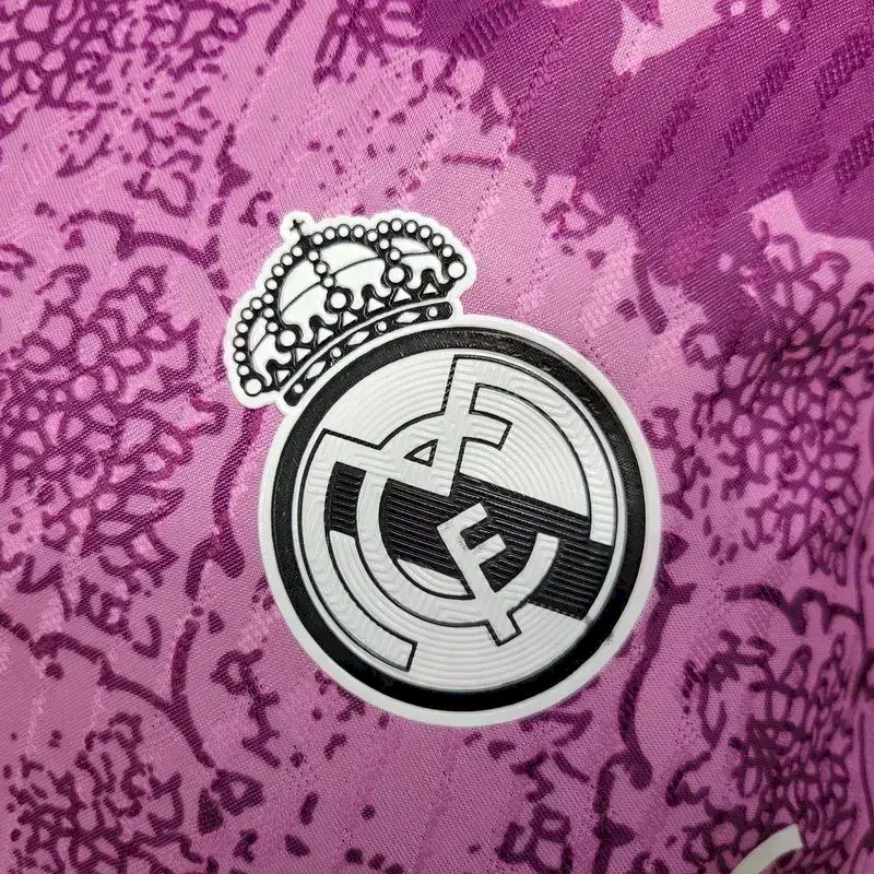 Camisa Real Madrid Edição Especial Rosa 2023/24 Versão Jogador