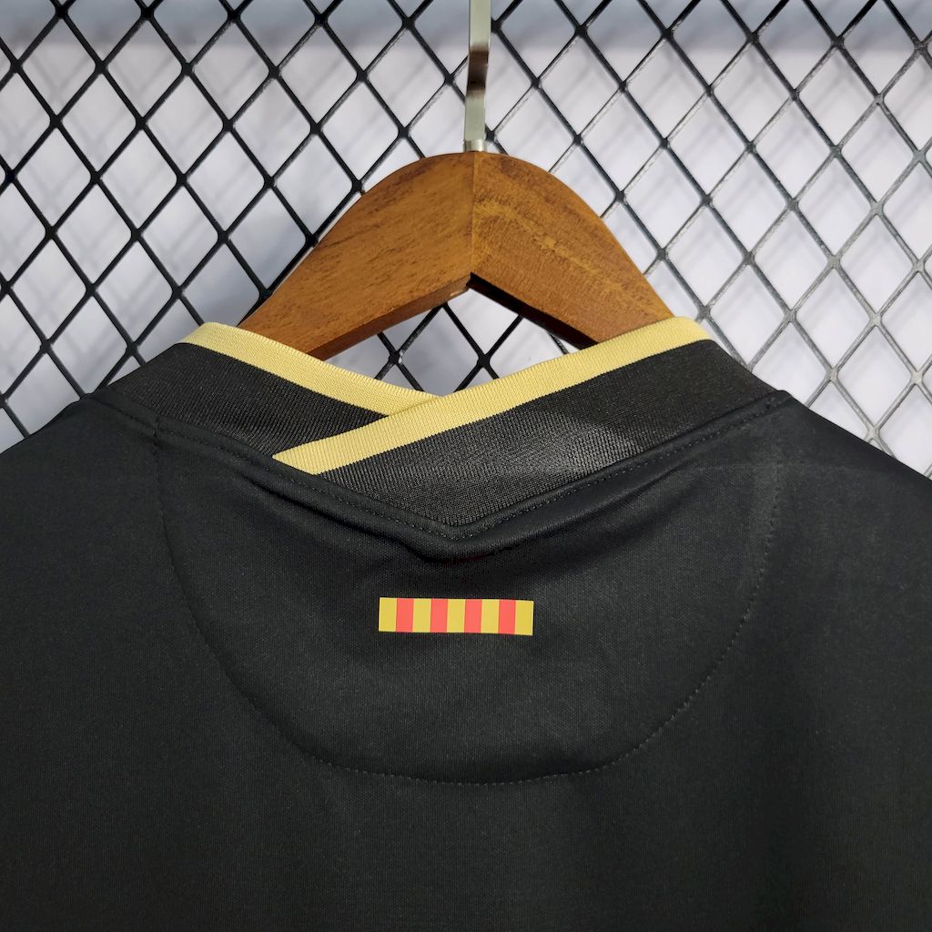 Camisa retrô alternativa do Barcelona 2020/21