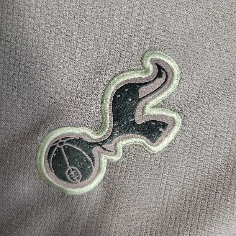 Terceira camisa do Tottenham Hotspur 2023/24