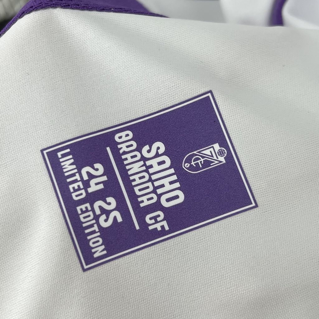 Quarta camisa do Granada 2024/25