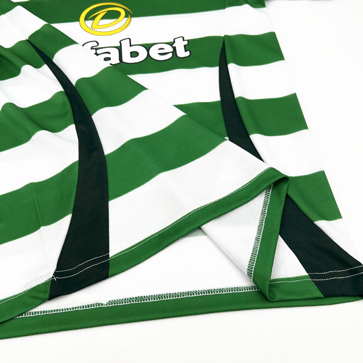 Camisa titular do Celtic 2024/25