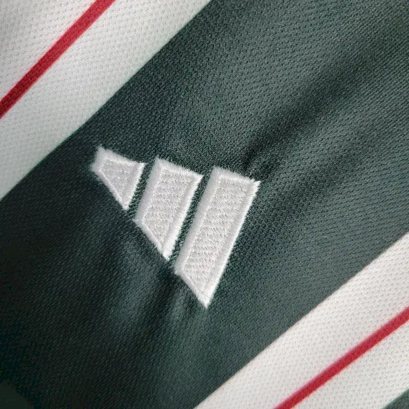 Kit reserva infantil do Manchester United 2023/24