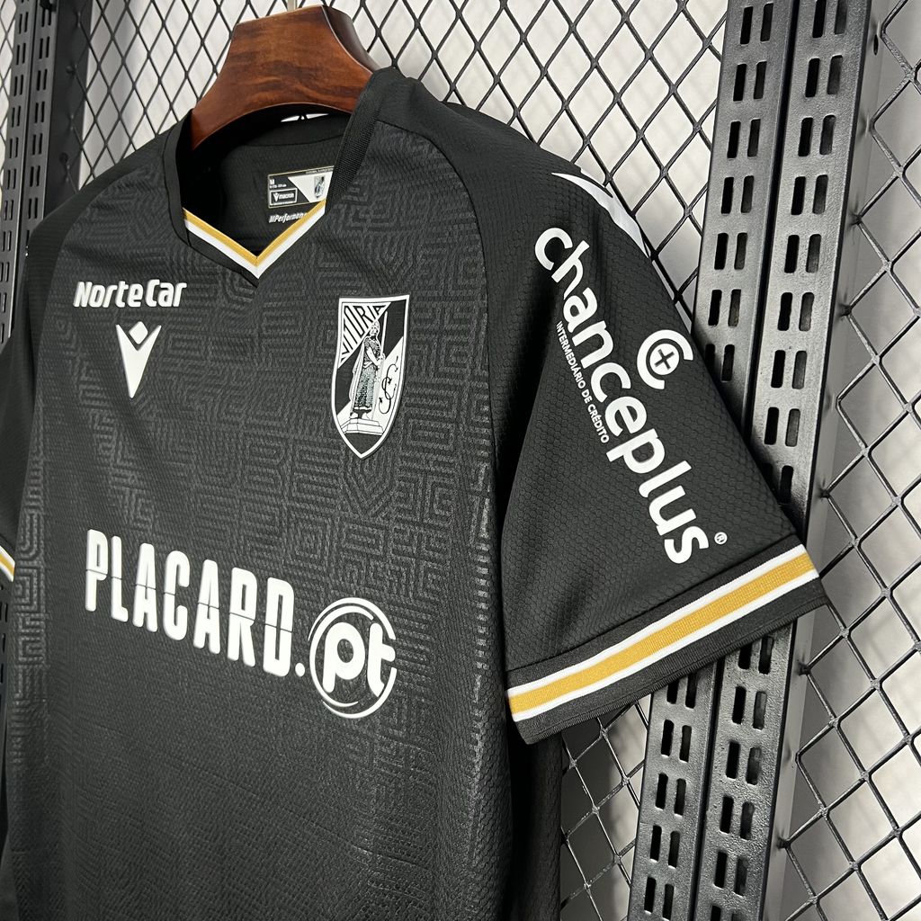 Vitória de Guimarães 2024/25 Away Jersey