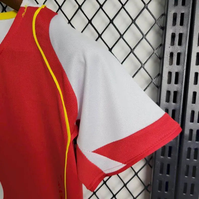 Camisa e shorts retrô infantil do Arsenal 2004/05