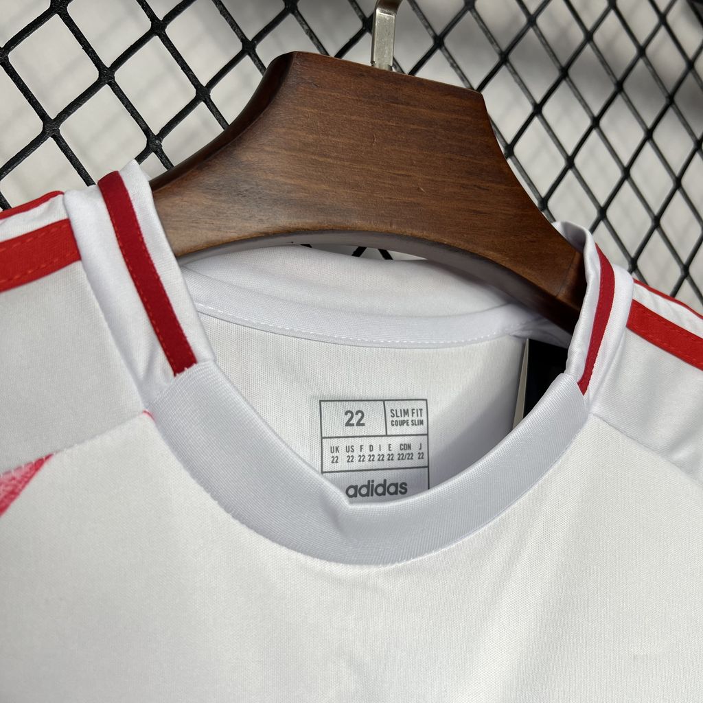 Uniforme reserva infantil do Japão 2024/25