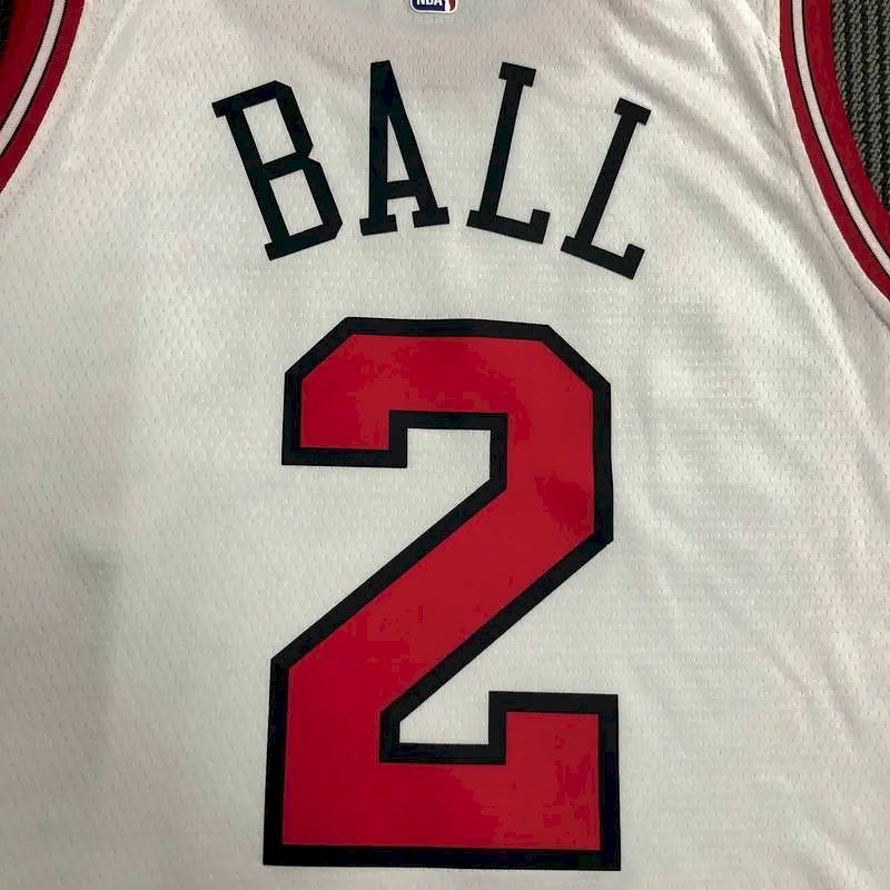Camisa Swingman Masculina Branca Lonzo Ball – Edição Associação