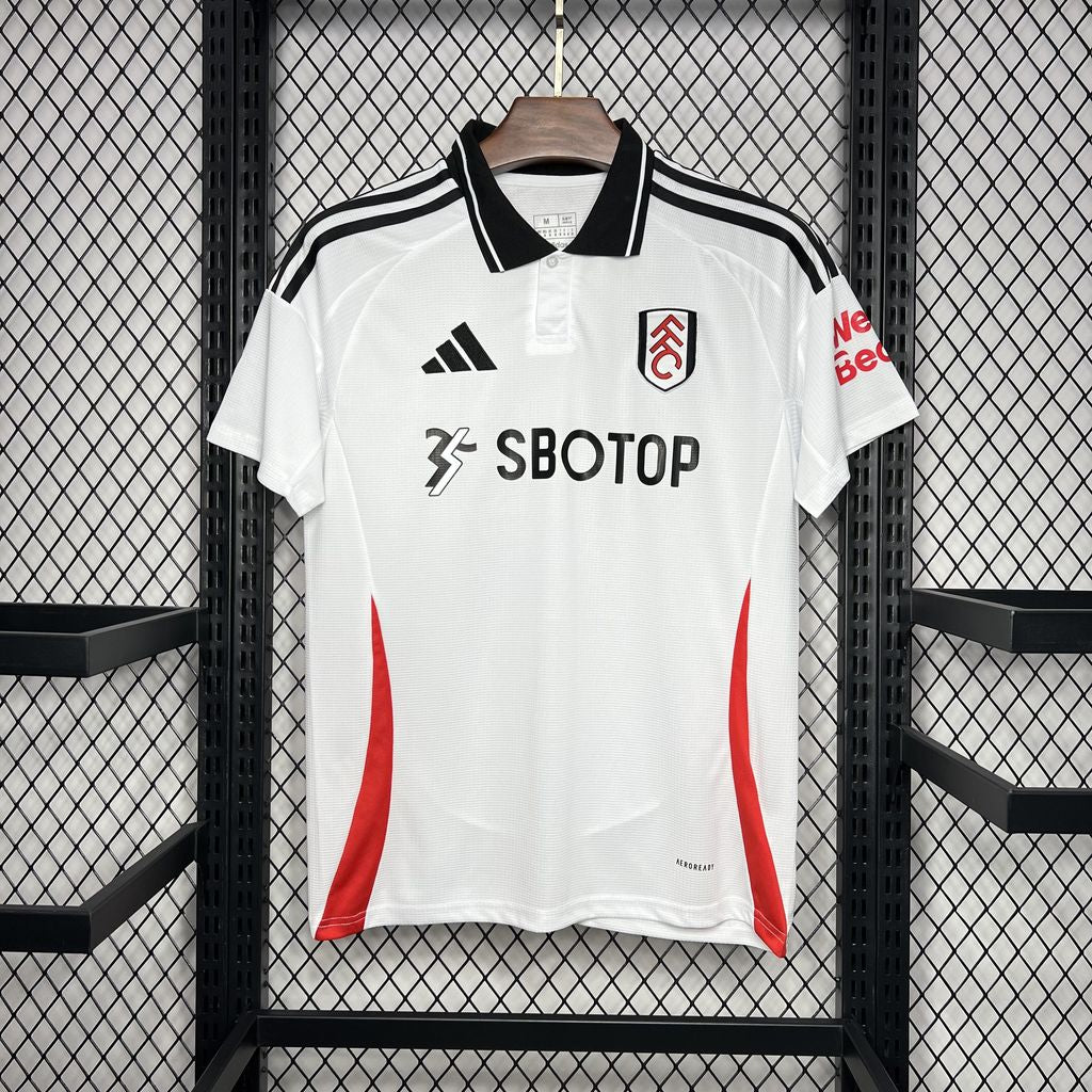 Camisa titular do Fulham 2024/25