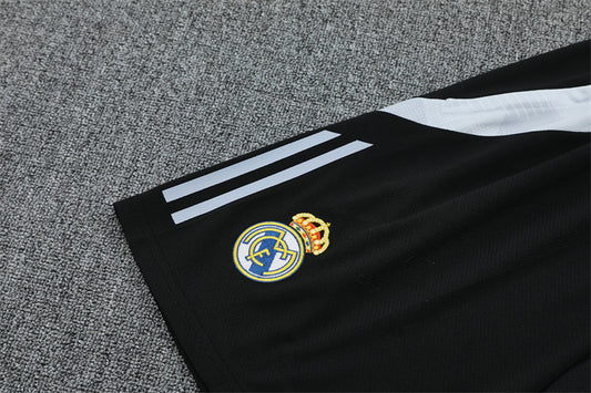 Camisa e short infantil de treino do Real Madrid 2024/25 14001