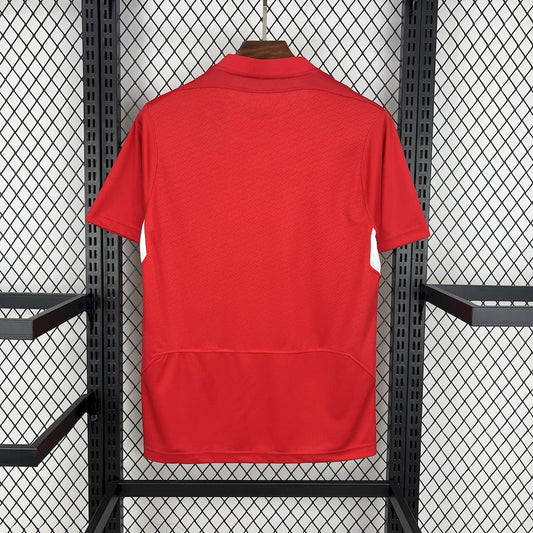 Camisa retrô do Liverpool 2005