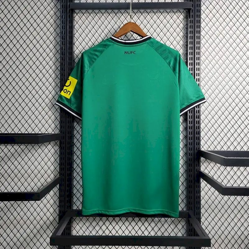 Camisa reserva do Newcastle United 2023/24