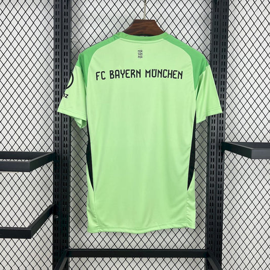 Bayern Munich 2025/26 Green Goalkeeper Jersey