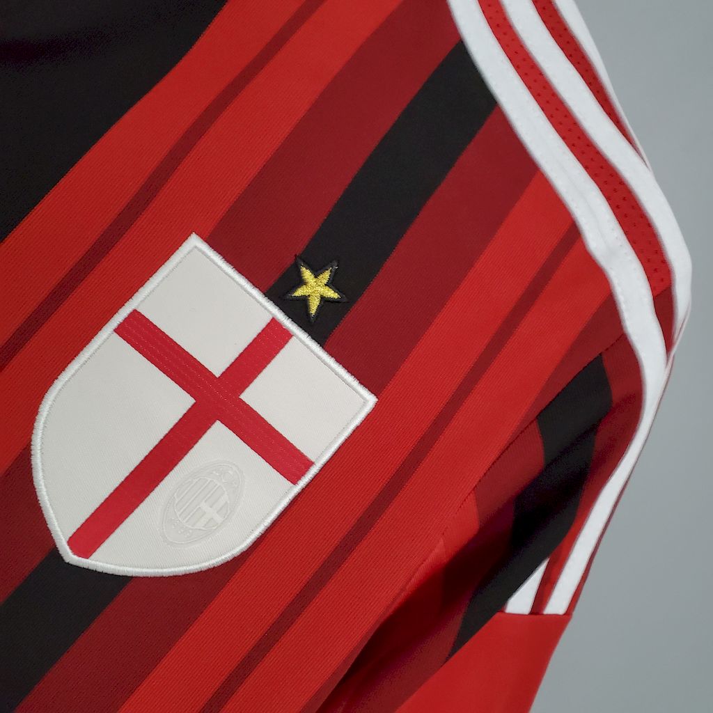 Camisa retrô titular do AC Milan 2014/15
