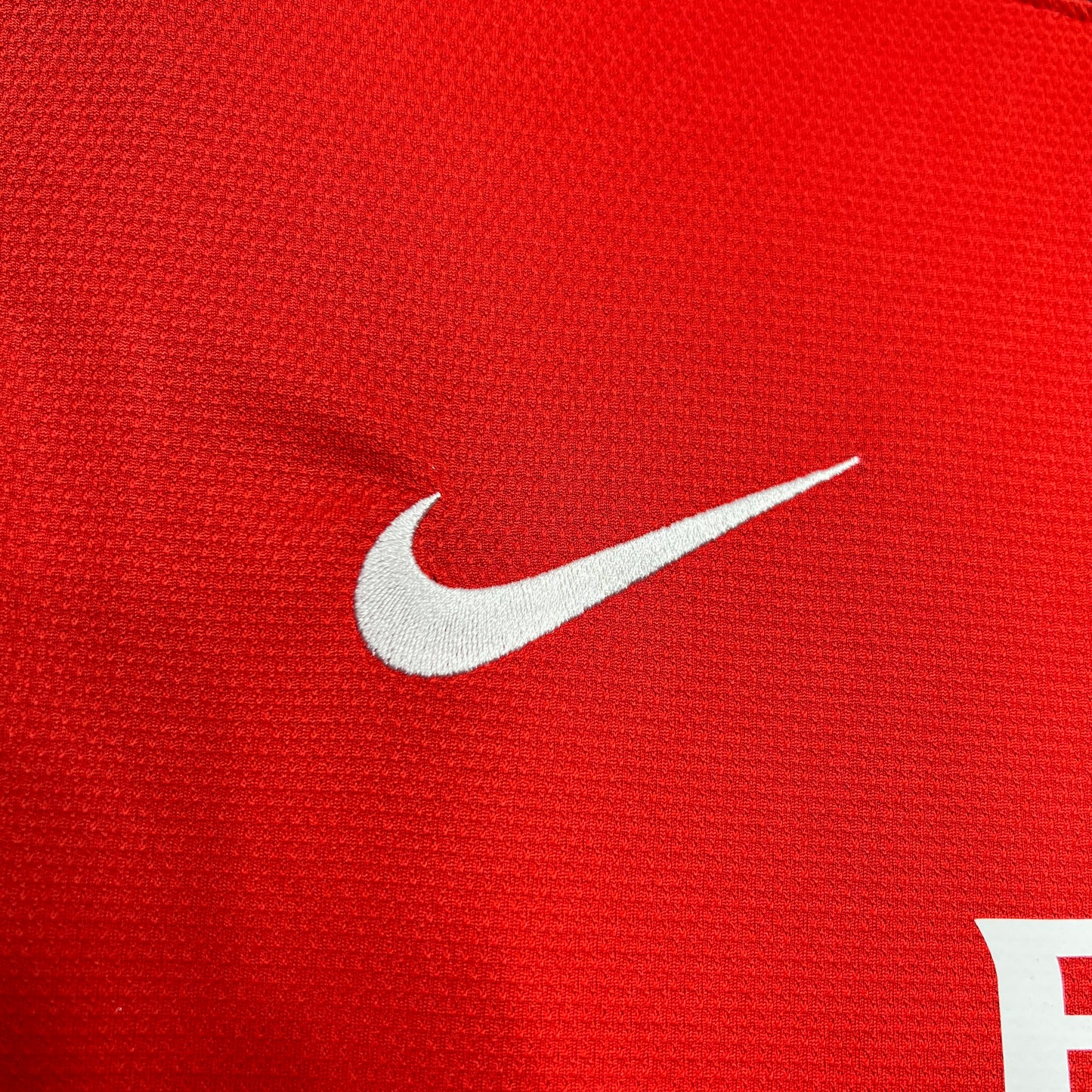 Camisa retrô do Arsenal 2012/13