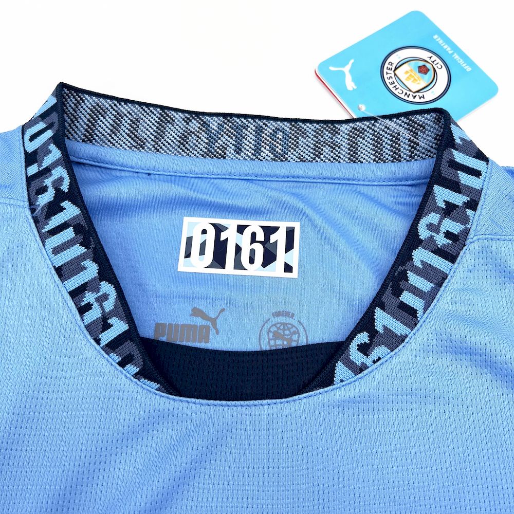 Camisa titular do Manchester City 2024/25