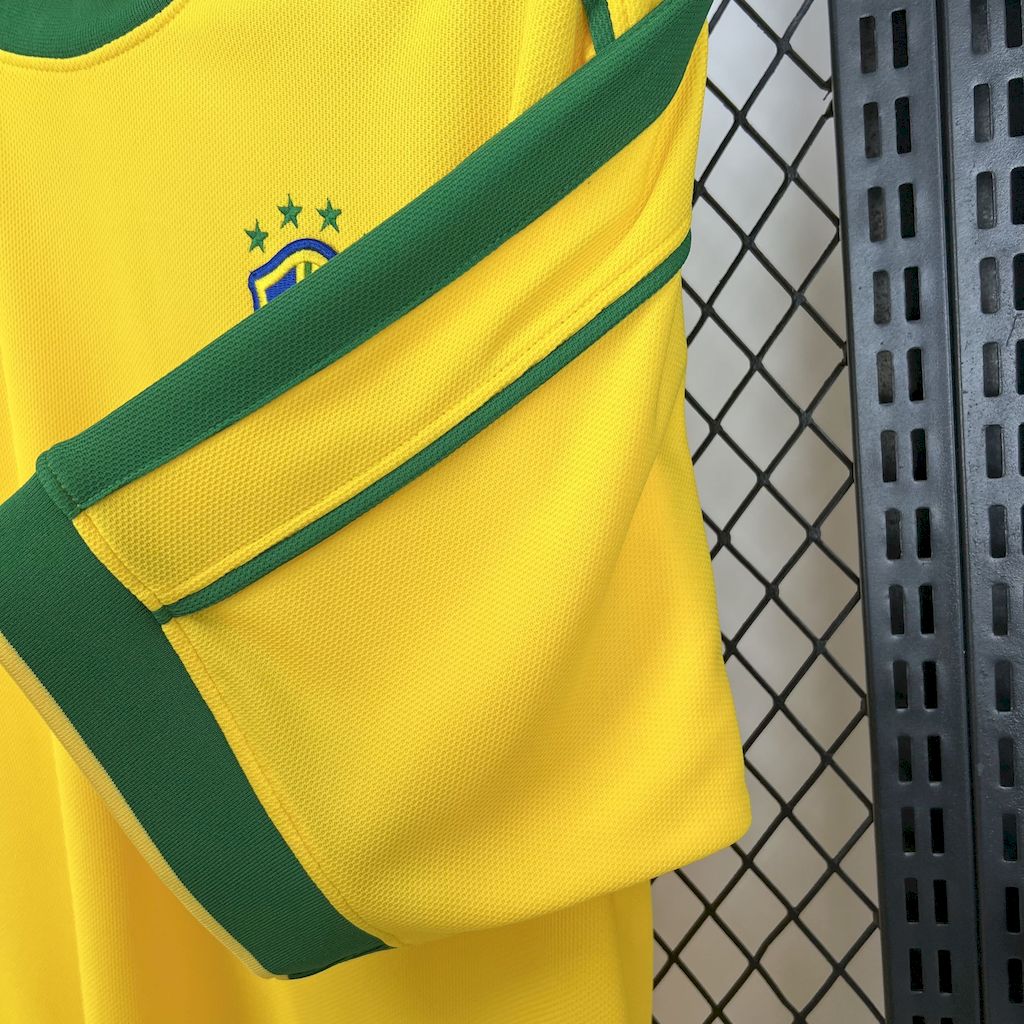 Camisa retrô do Brasil 1998