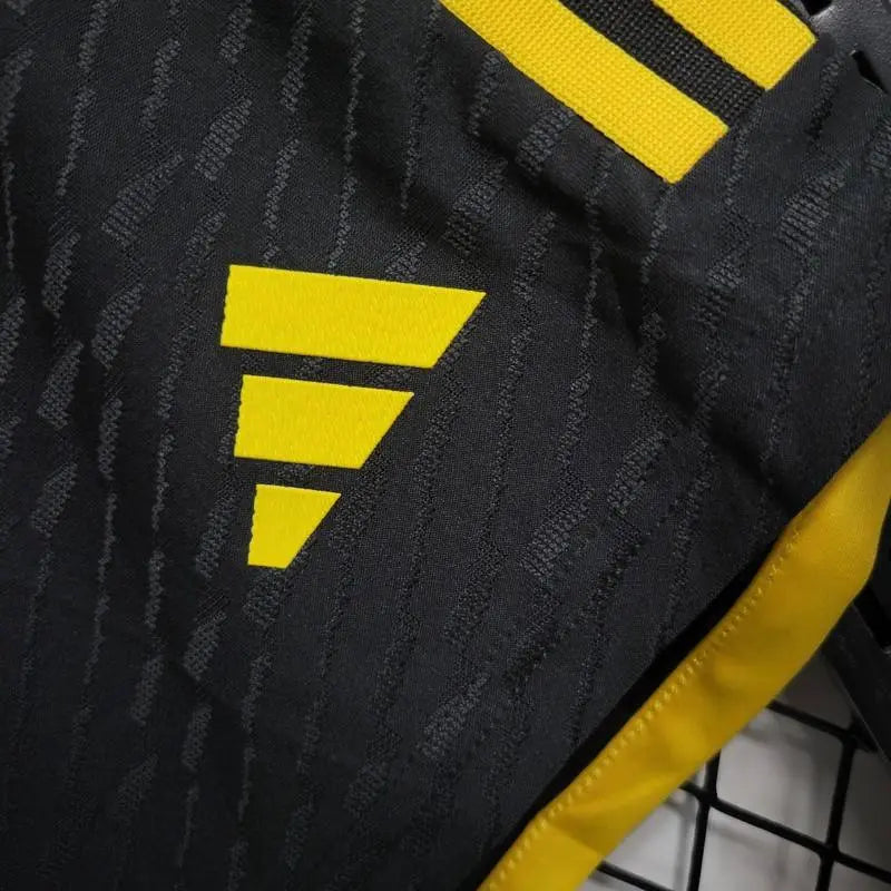 Juventus 2023/24 Home SHORTS