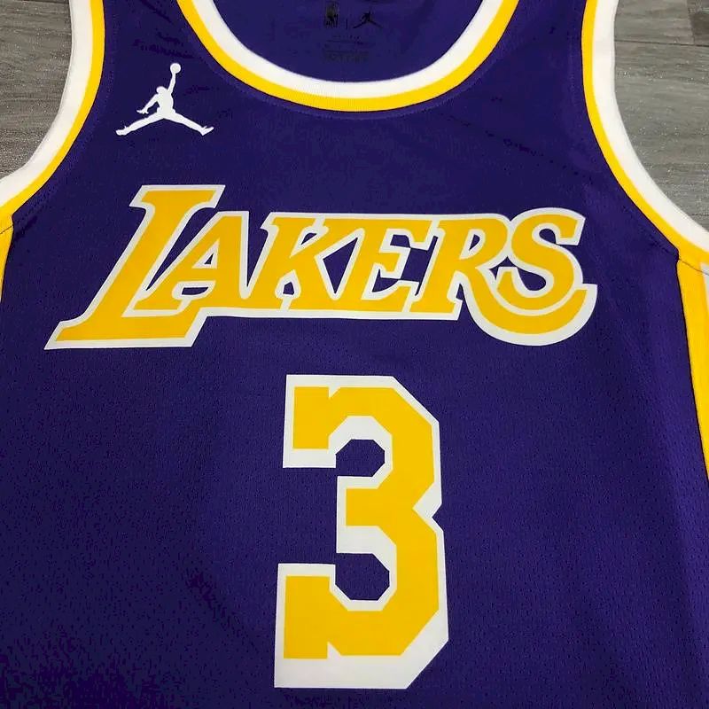 Camisa masculina Anthony Davis 2020-21 roxa Swingman versão jogador – Edição Statement