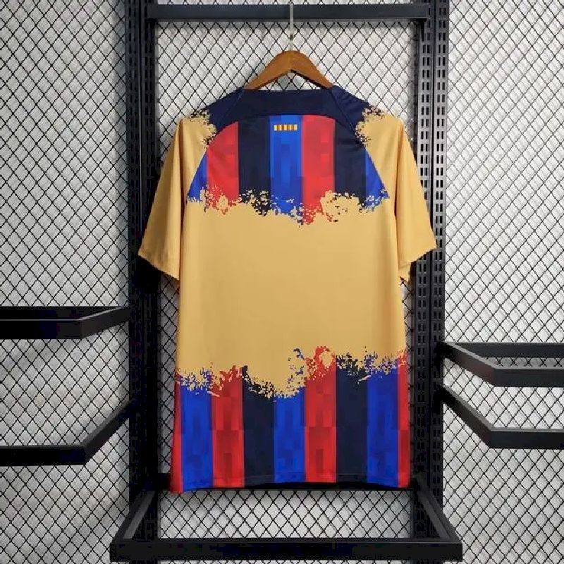 Camisa pré-jogo Barcelona 2023/24