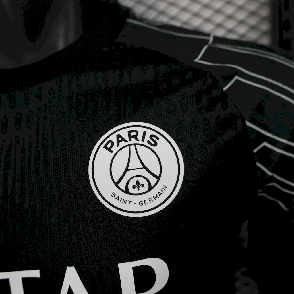 Paris Saint-Germain 2024/25 Fourth Black Jersey Player Version