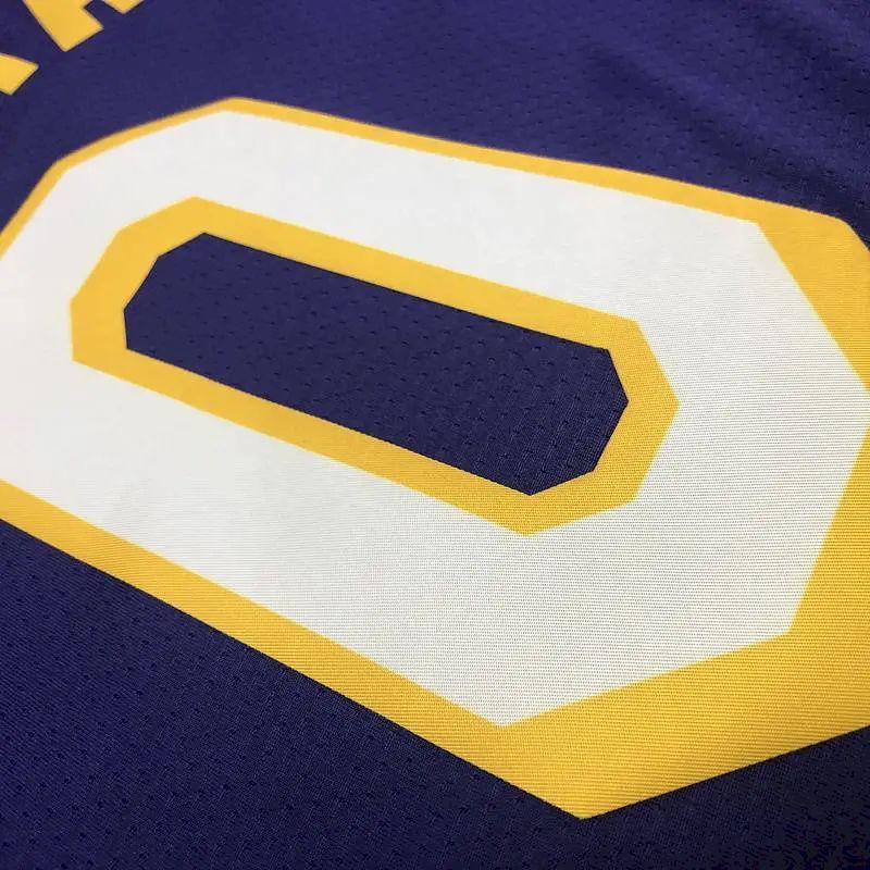 Camisa Masculina Kyle Kuzma Roxa Versão Jogador – Edição Clássica Retro