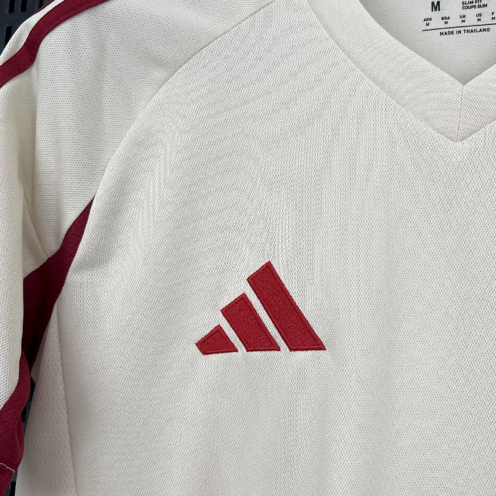 Liverpool 2025/26 Away Jersey