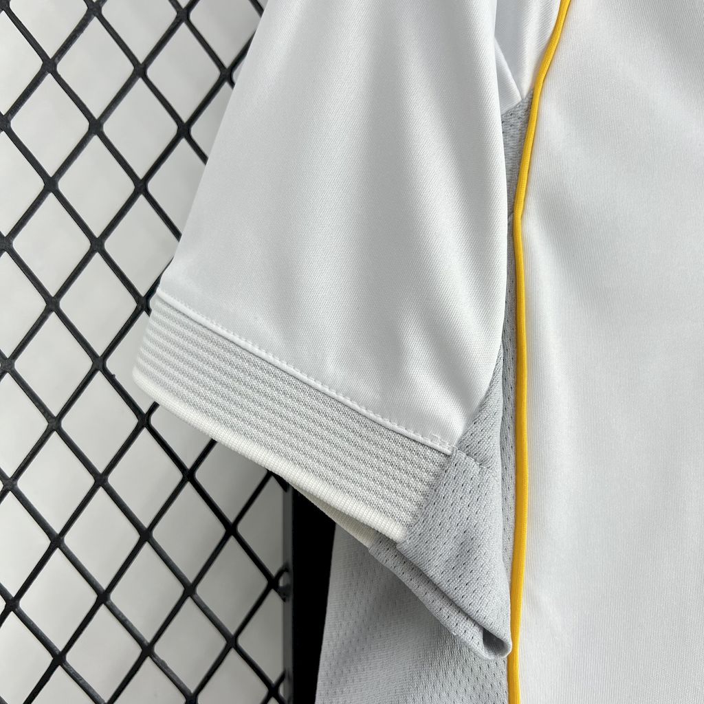 Camisa Home do Real Madrid 2025/26